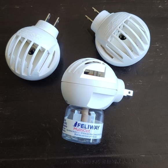 Feliway diffuser cat calming - Picture 2 of 2